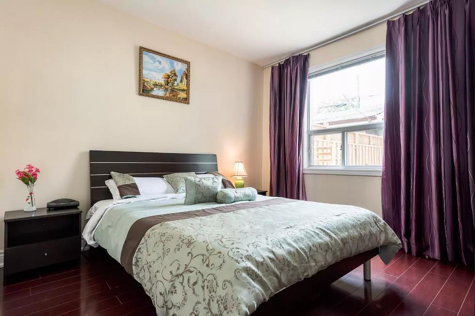 Lili Garden Торонто Экстерьер фото